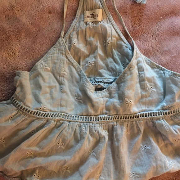 Hollister Festival top! - Picture 2 of 2
